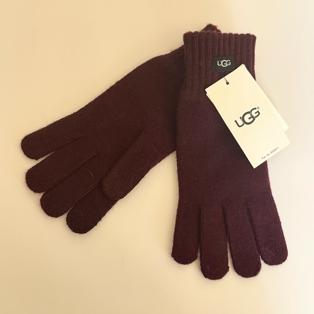 UGG Deep Burgundy Knit Tech Gloves